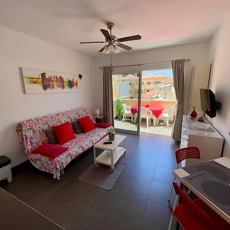 Cozy And Sunny With Everything Need, Great Location Appartement